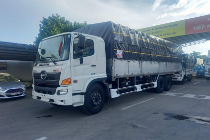 XE TẢI HINO FL8JW7A 15 TẤN THÙNG MUI BẠT